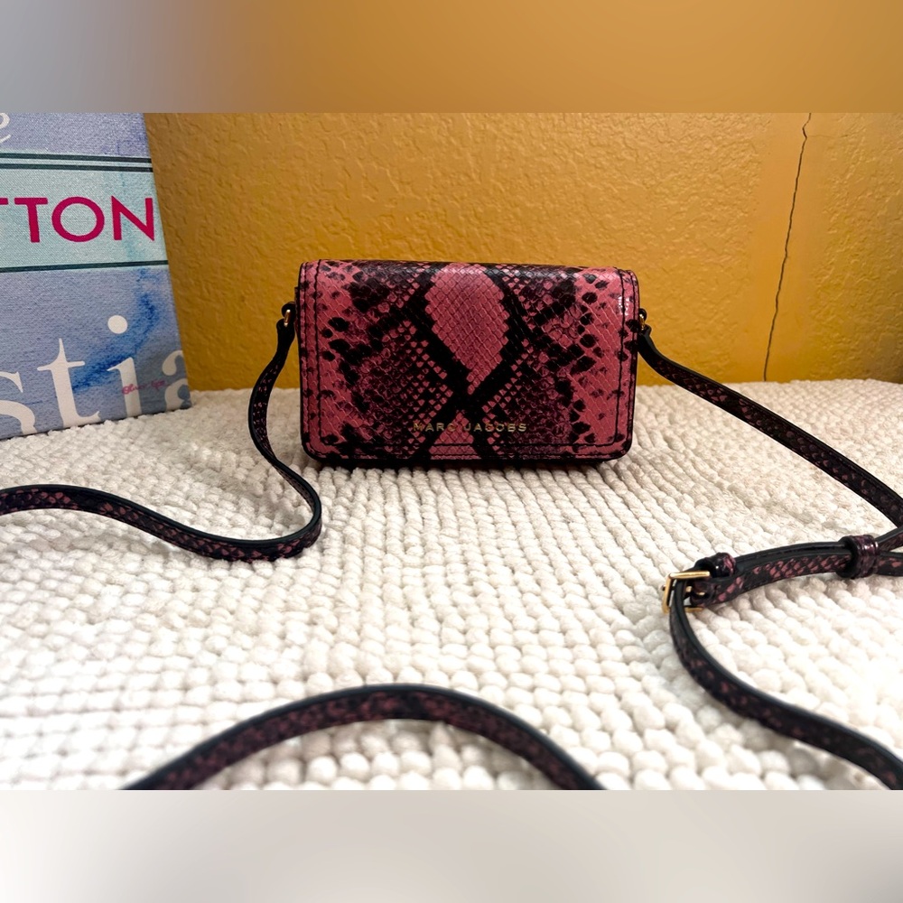 Marc Jacobs crossbody bag